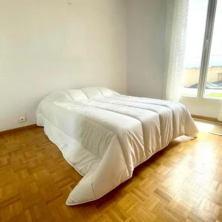 아파트 Bright Duplex - 360-degree View Of *