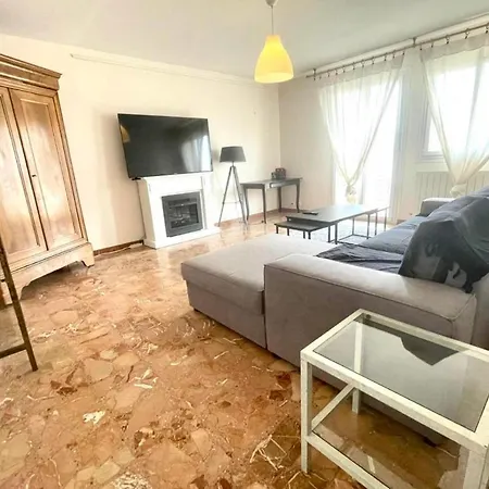 Apartment Bright Duplex - 360-degree View Of