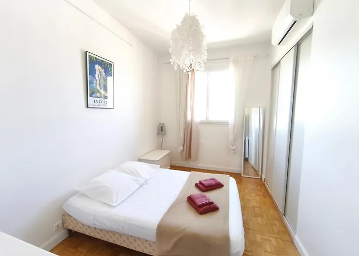 Appartement Bright Duplex - 360-degree View Of *